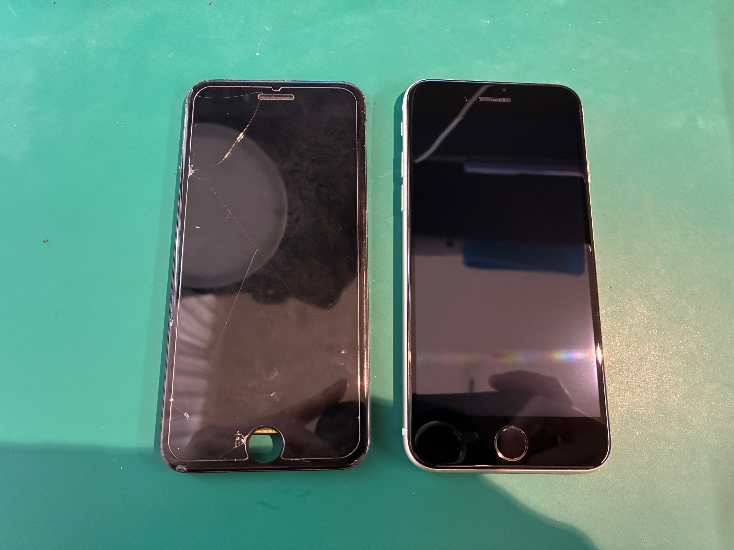 神戸市からお越しのお客様よりiPhoneSE3の画面交換をご依頼いただきました！